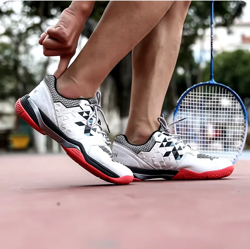 Badminton Value Shoes - Unisex - White/Red - Medaron
