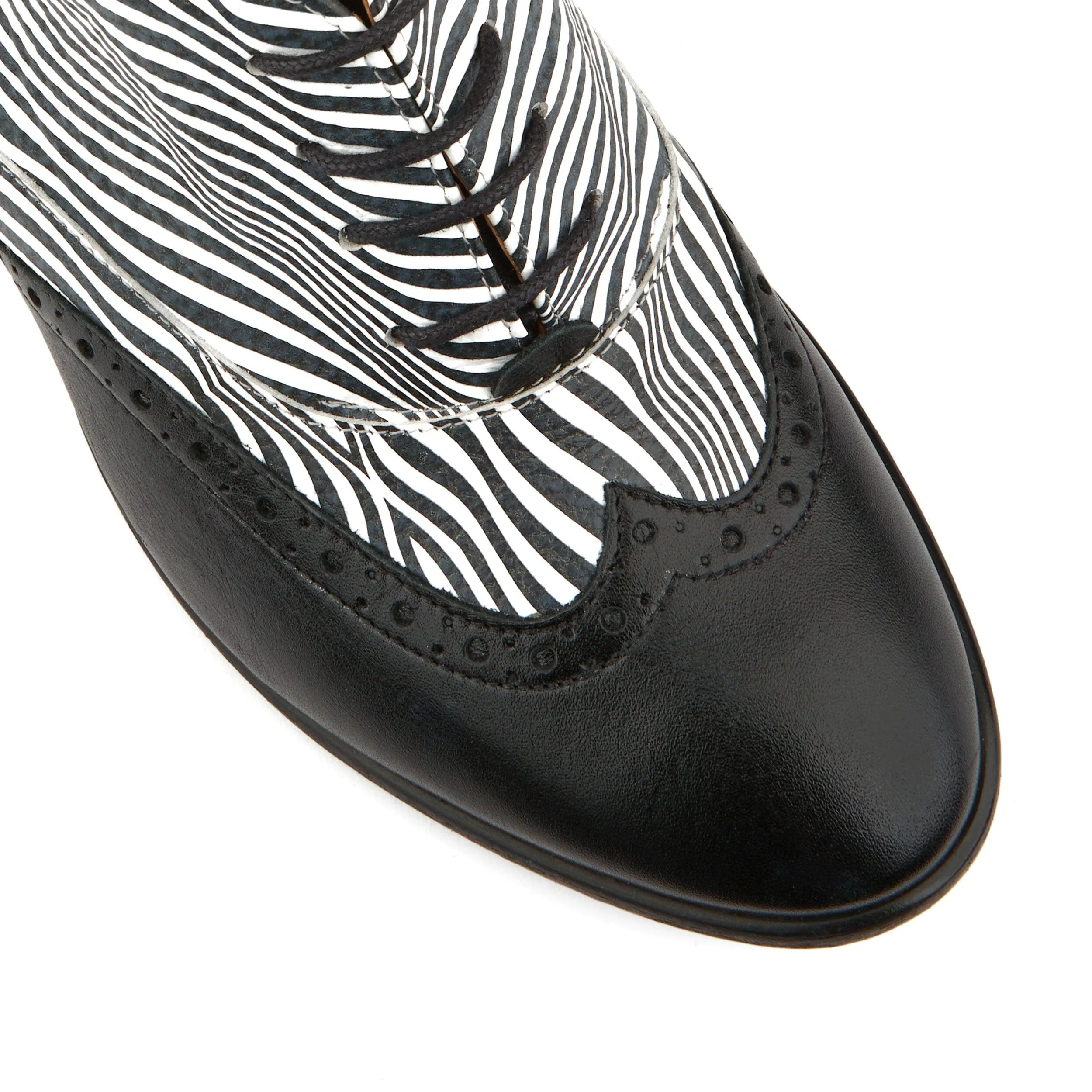 Casino - Optical Zebra & Black & Pink