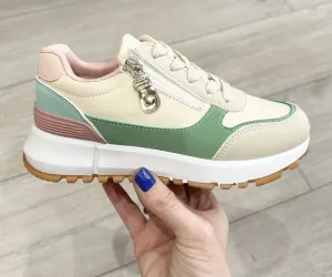 Darby Trainer