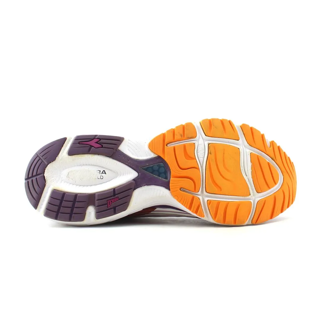 DIADORA BLUSHIELD MYTHOS FLY 3