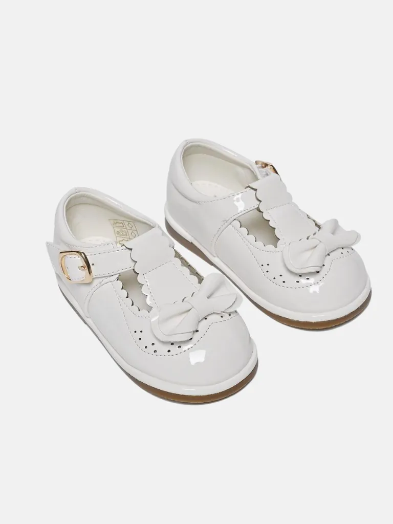 Girls Hard Bow Hard Soled Shoe - Off White