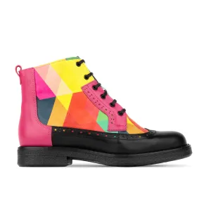 Hatter - Retro - Women's ankle boot with wingtip in colourful leather