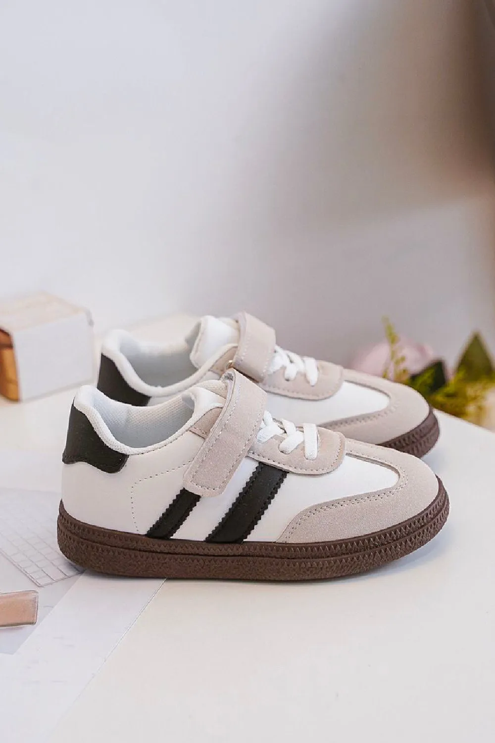 KIDS LACE UP VELCRO STRAP STRIPE DETAIL ANKLE BOOTS TRAINERS IN WHITE BLACK 31-36 SIZES