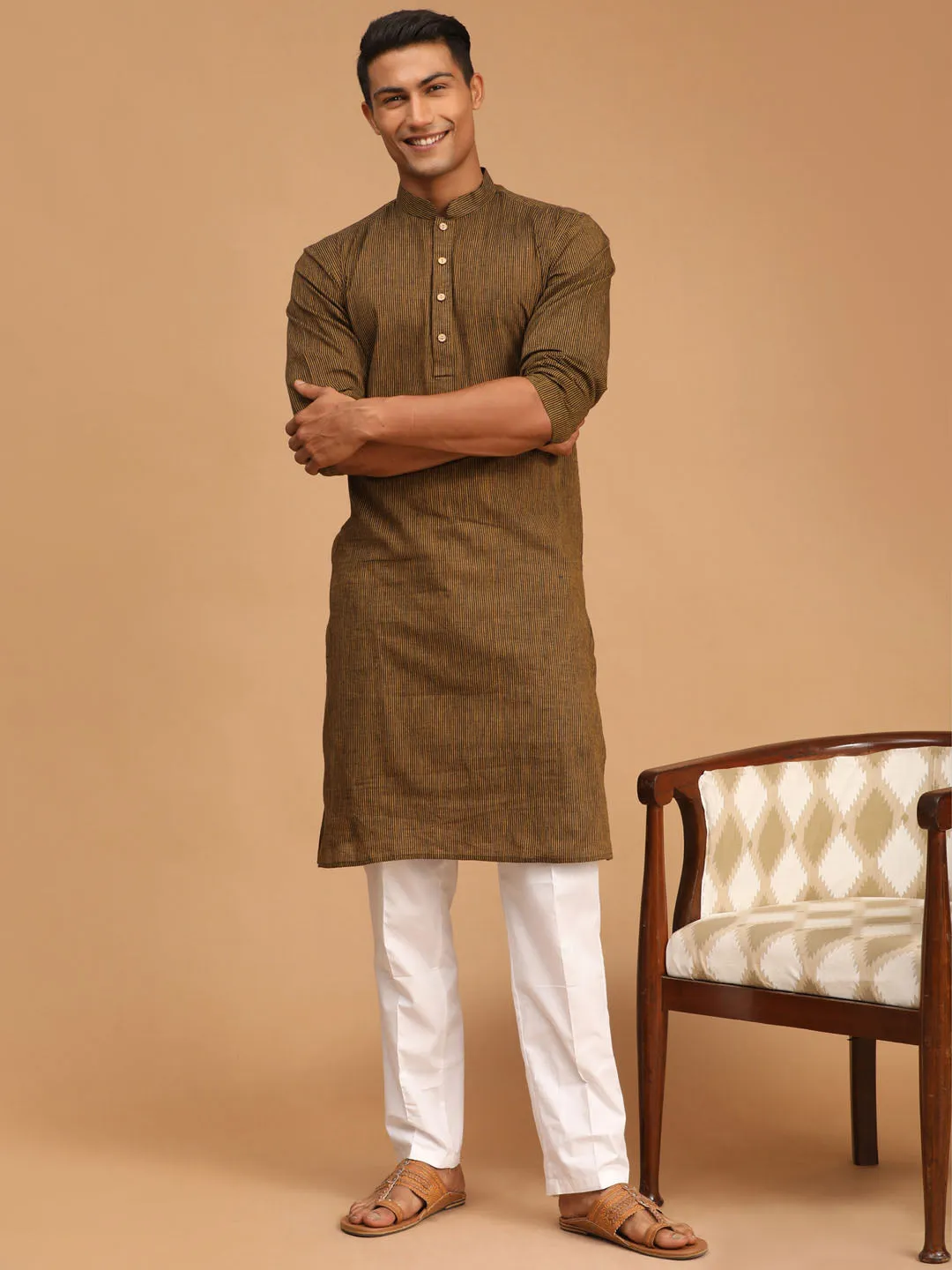 Men's Brown Pure Cotton Kurta - Vastramay