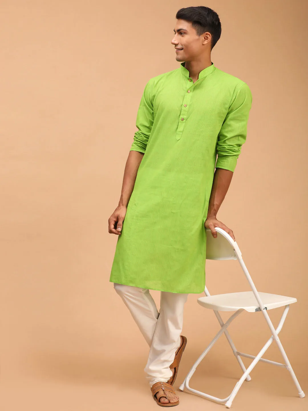 Men's Green Pure Cotton Kurta Pyjama Set - Vastramay