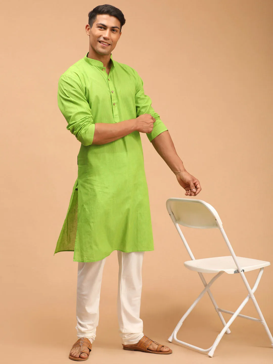 Men's Green Pure Cotton Kurta Pyjama Set - Vastramay