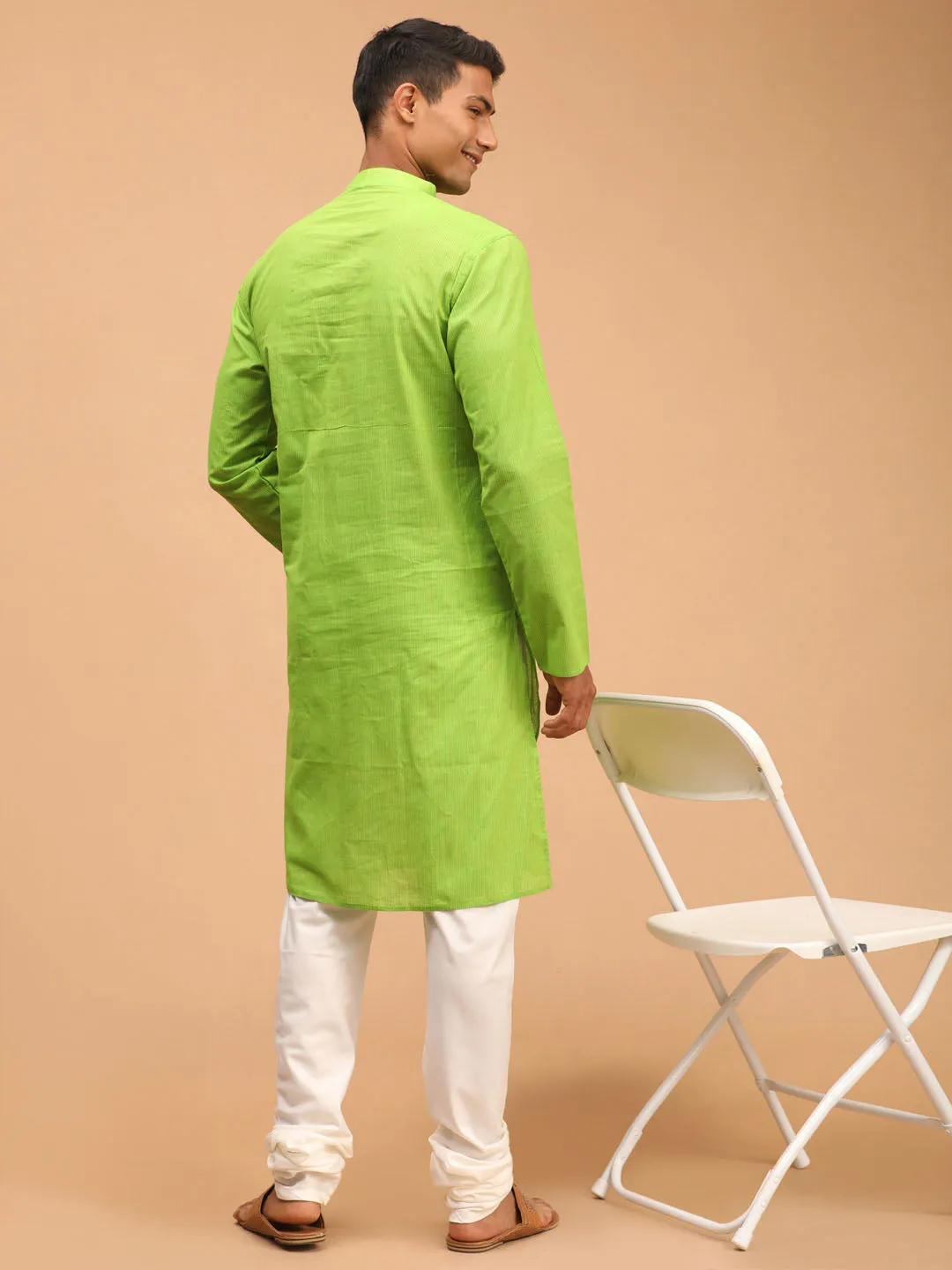 Men's Green Pure Cotton Kurta Pyjama Set - Vastramay