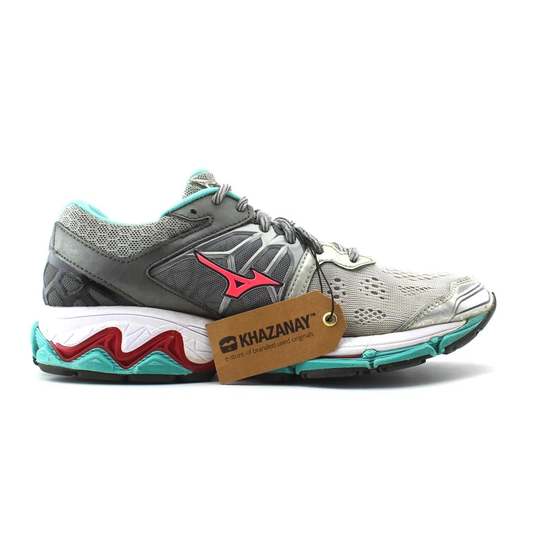 MIZUNO  WAVE HORIZON