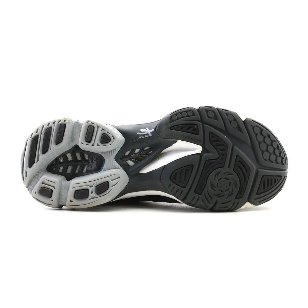 MIZUNO WAVE LIGHTNING Z5