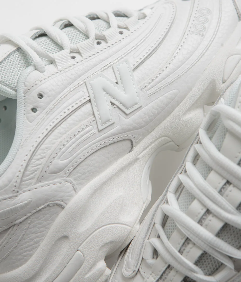 New Balance 1000 Shoes - Reflection