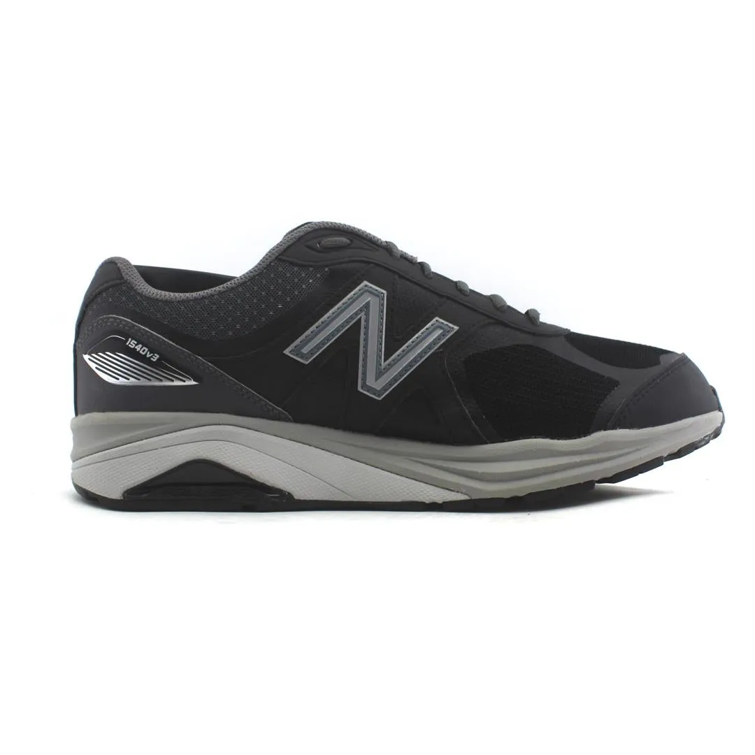 NEW BALANCE 1540V4