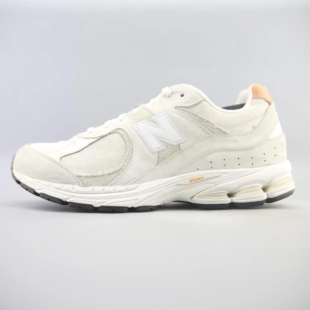 NEW BALANCE 2002