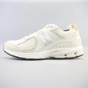 NEW BALANCE 2002