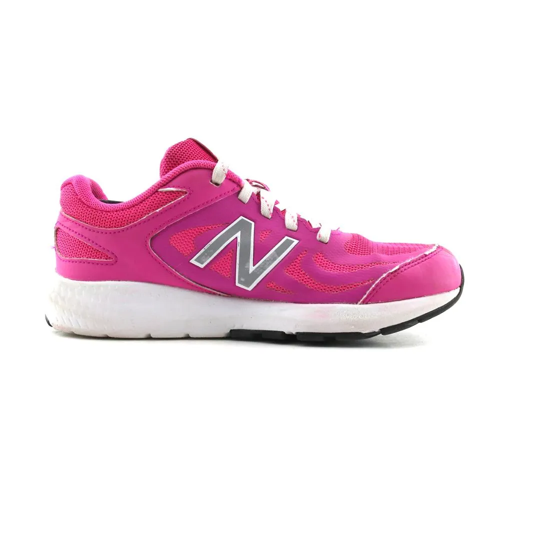 NEW BALANCE 519V1