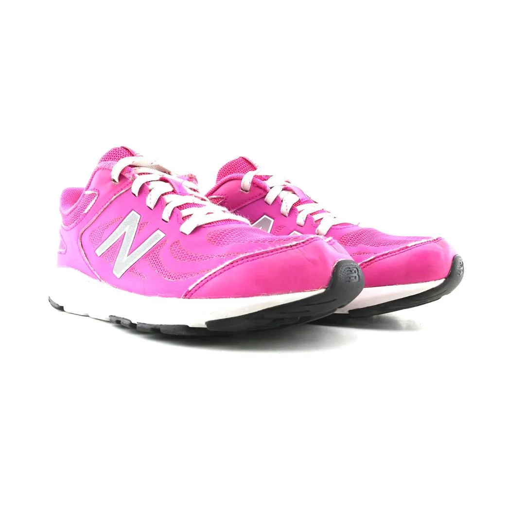 NEW BALANCE 519V1