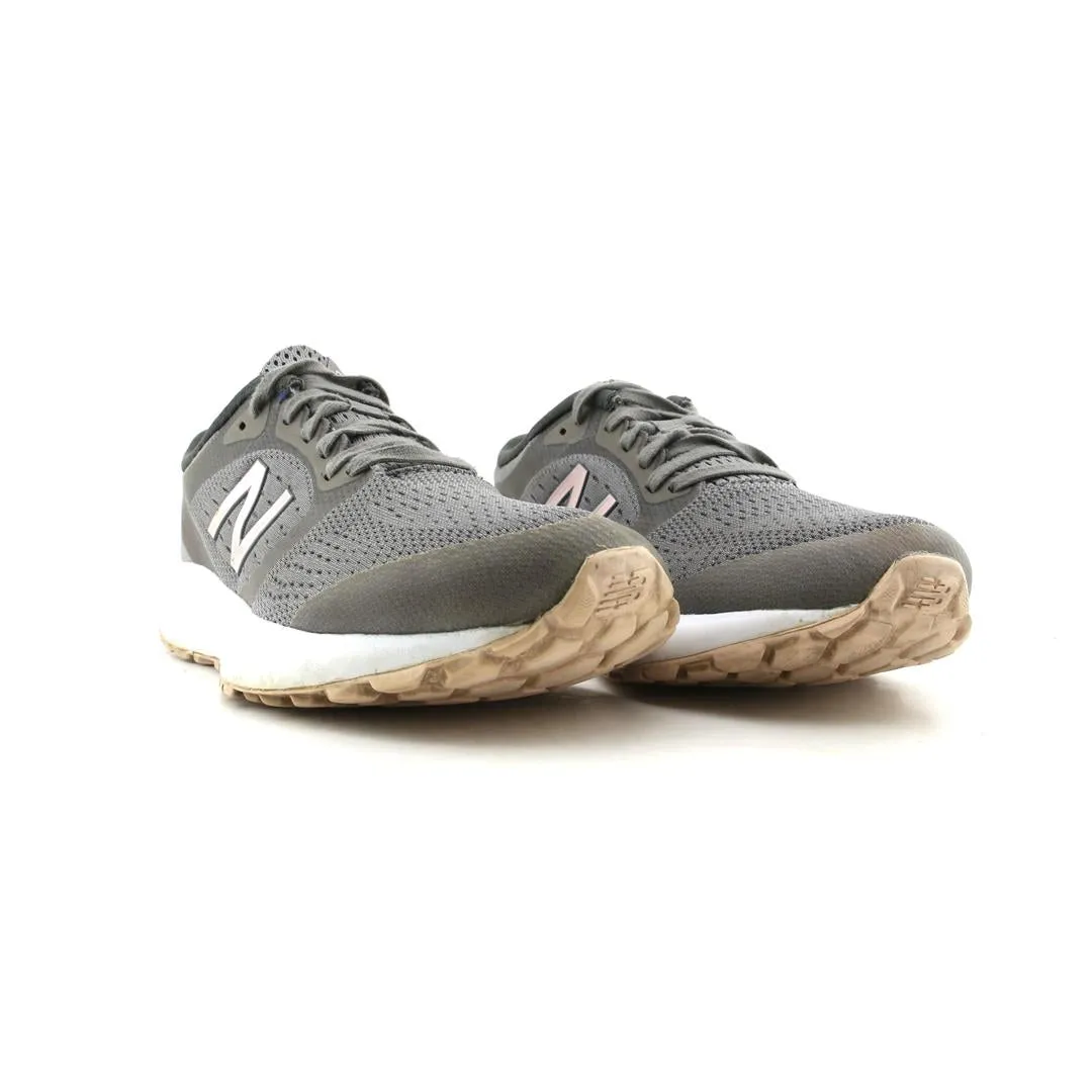NEW BALANCE 520 V6