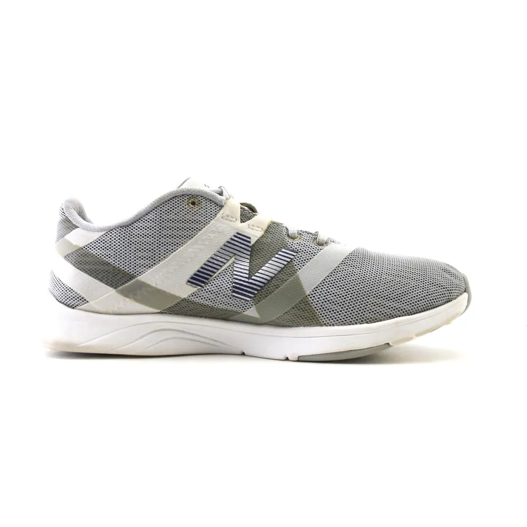 NEW BALANCE 611 V1