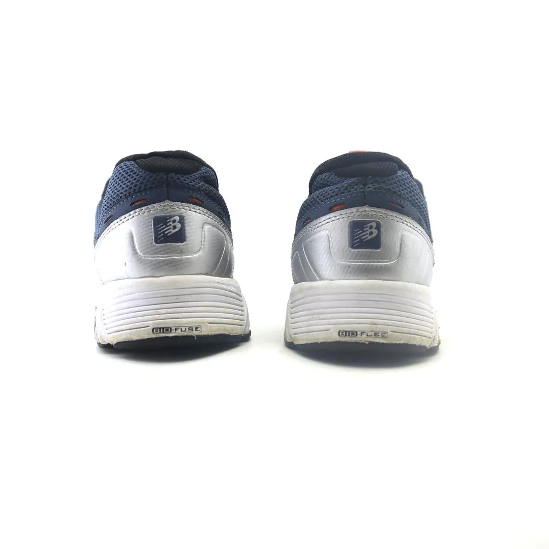 NEW BALANCE  647