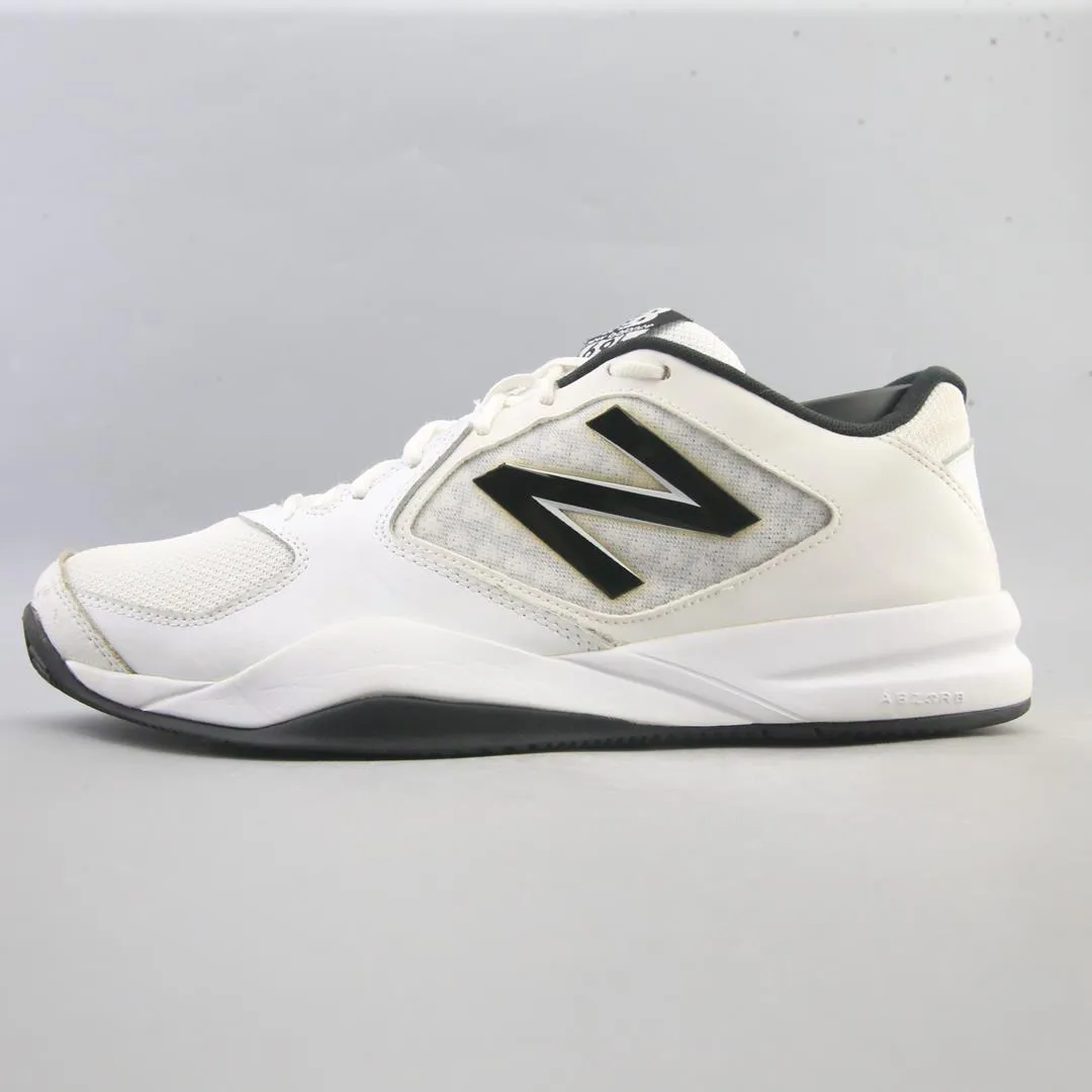 NEW BALANCE 696V6