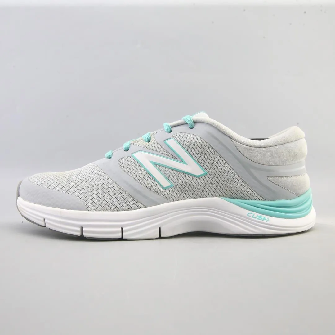 NEW BALANCE 711 V2