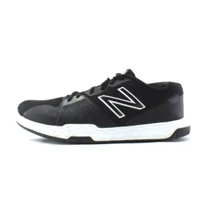 NEW BALANCE  713