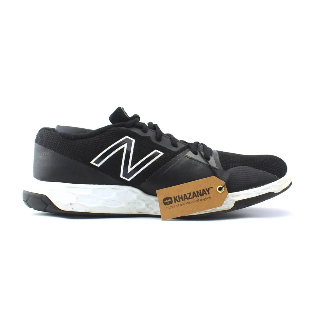 NEW BALANCE  713