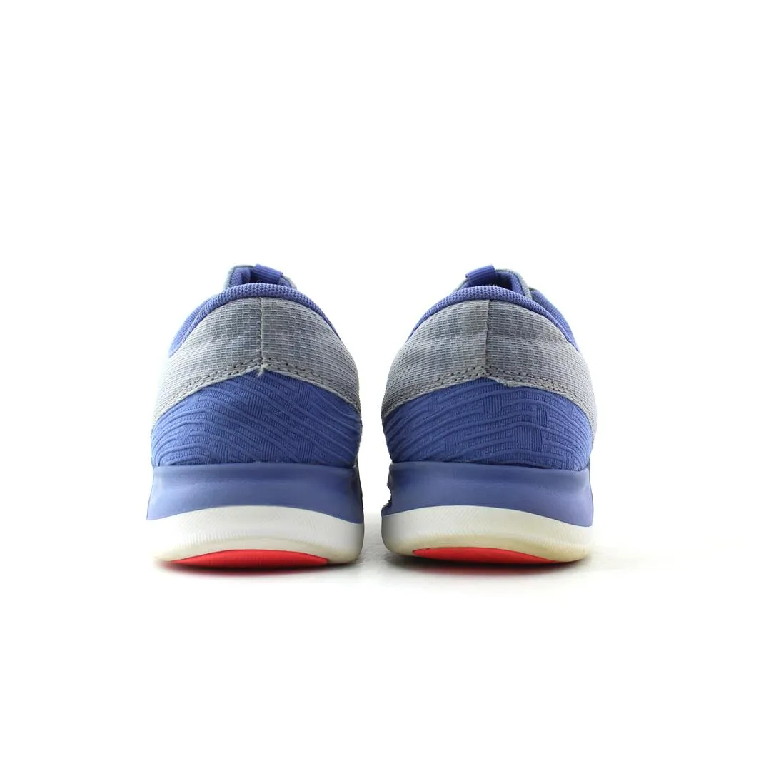 NEW BALANCE 715 V4