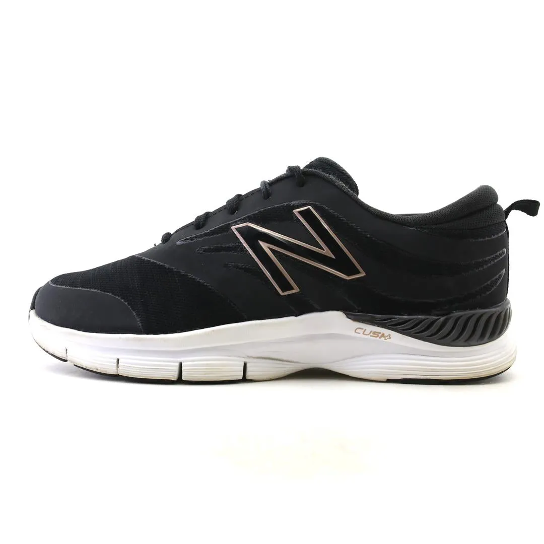 NEW BALANCE 715V2