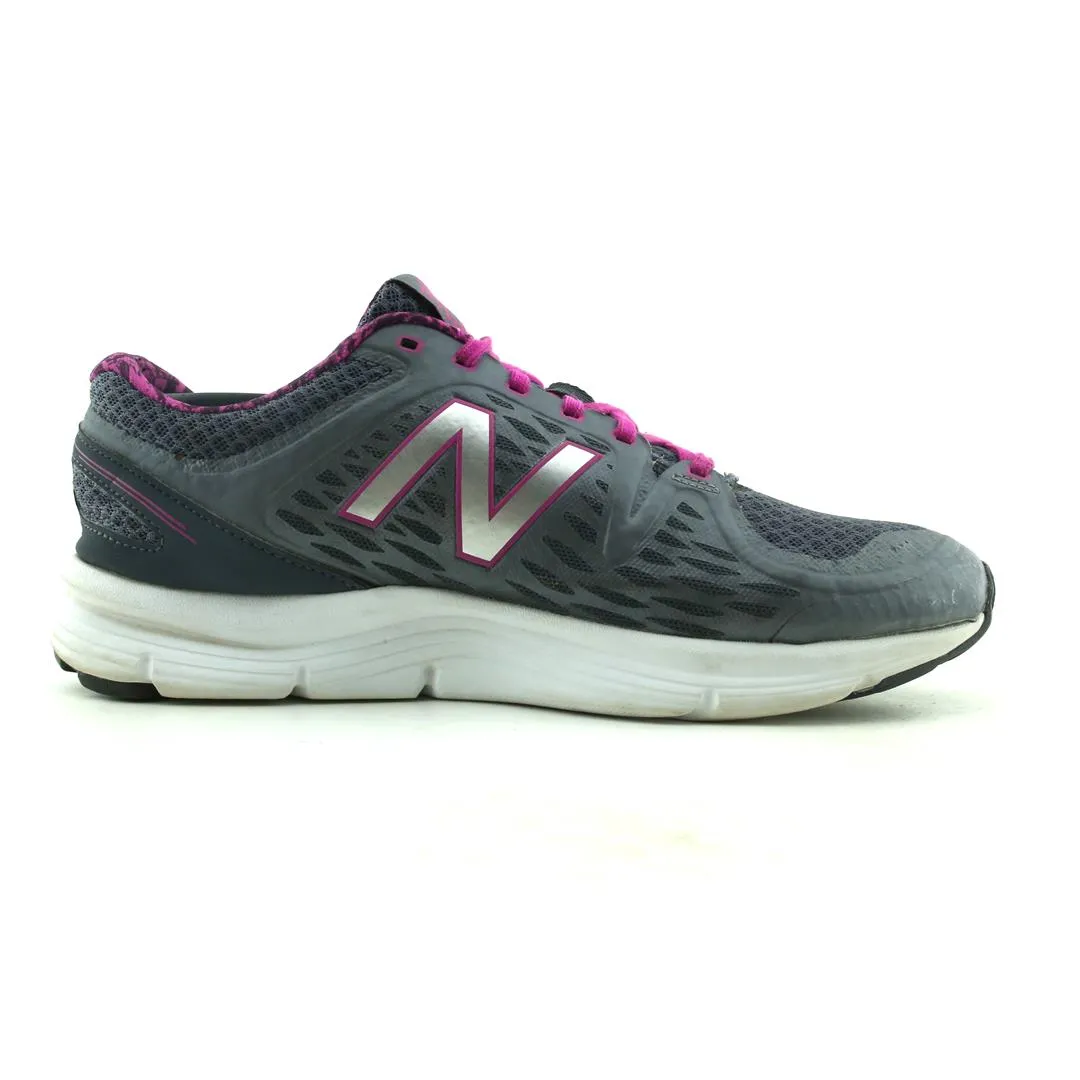 NEW BALANCE 775 V2