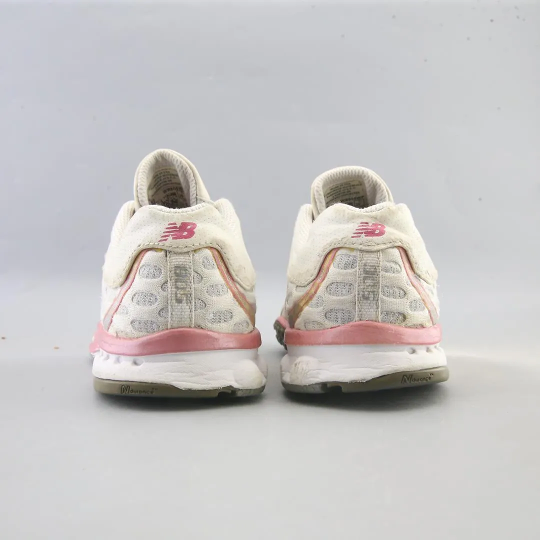 NEW BALANCE 805