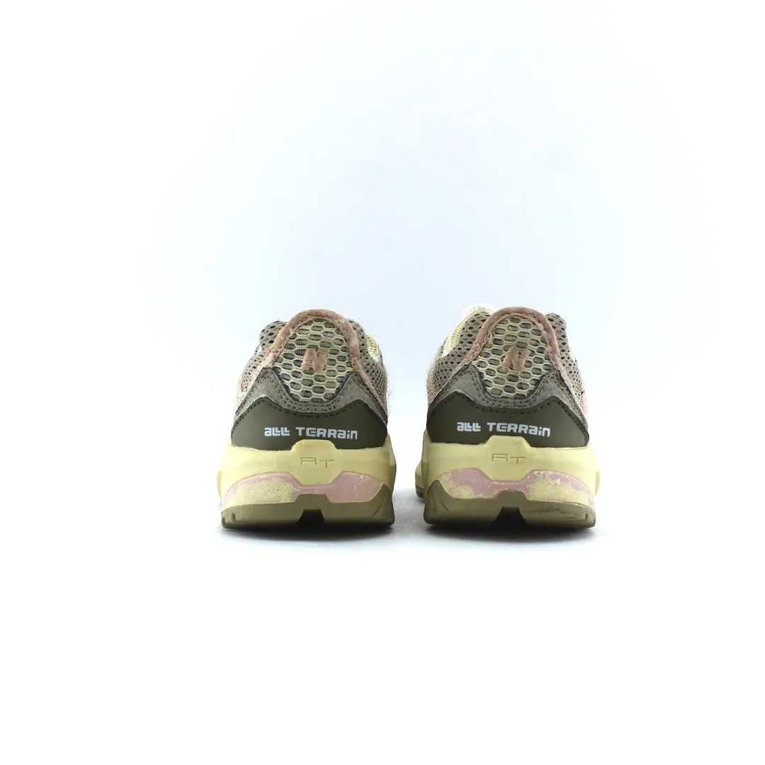 NEW BALANCE 810
