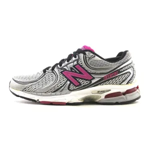 NEW BALANCE 860 V1
