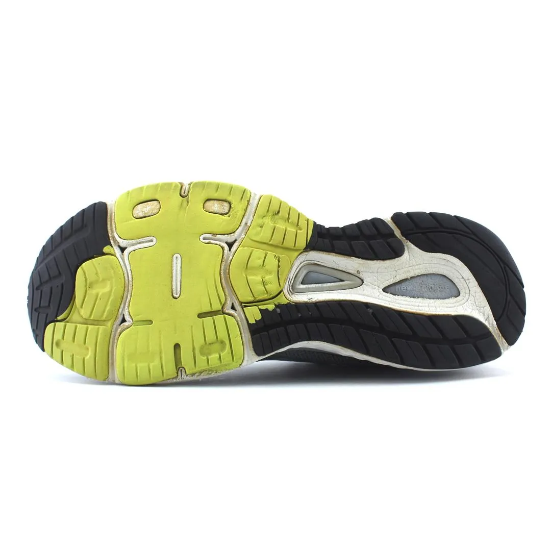 NEW BALANCE 880 V8