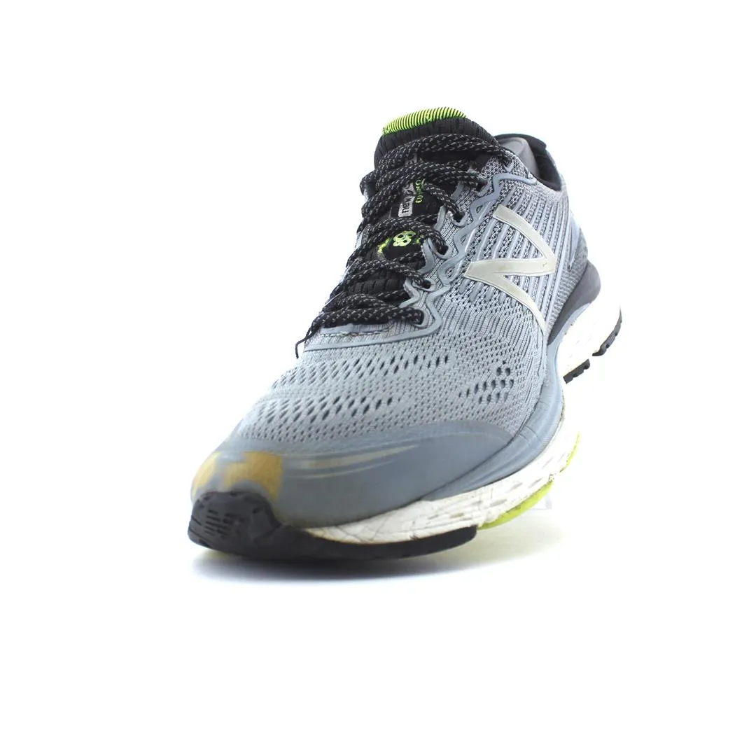 NEW BALANCE 880 V8