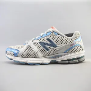 NEW BALANCE  880V4