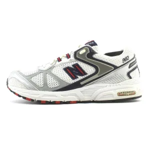 NEW BALANCE 882V1