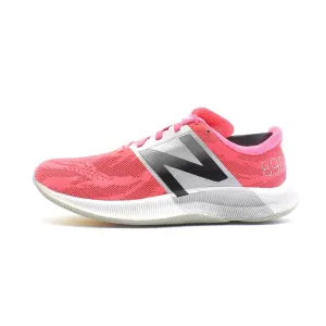 NEW BALANCE  890 V8