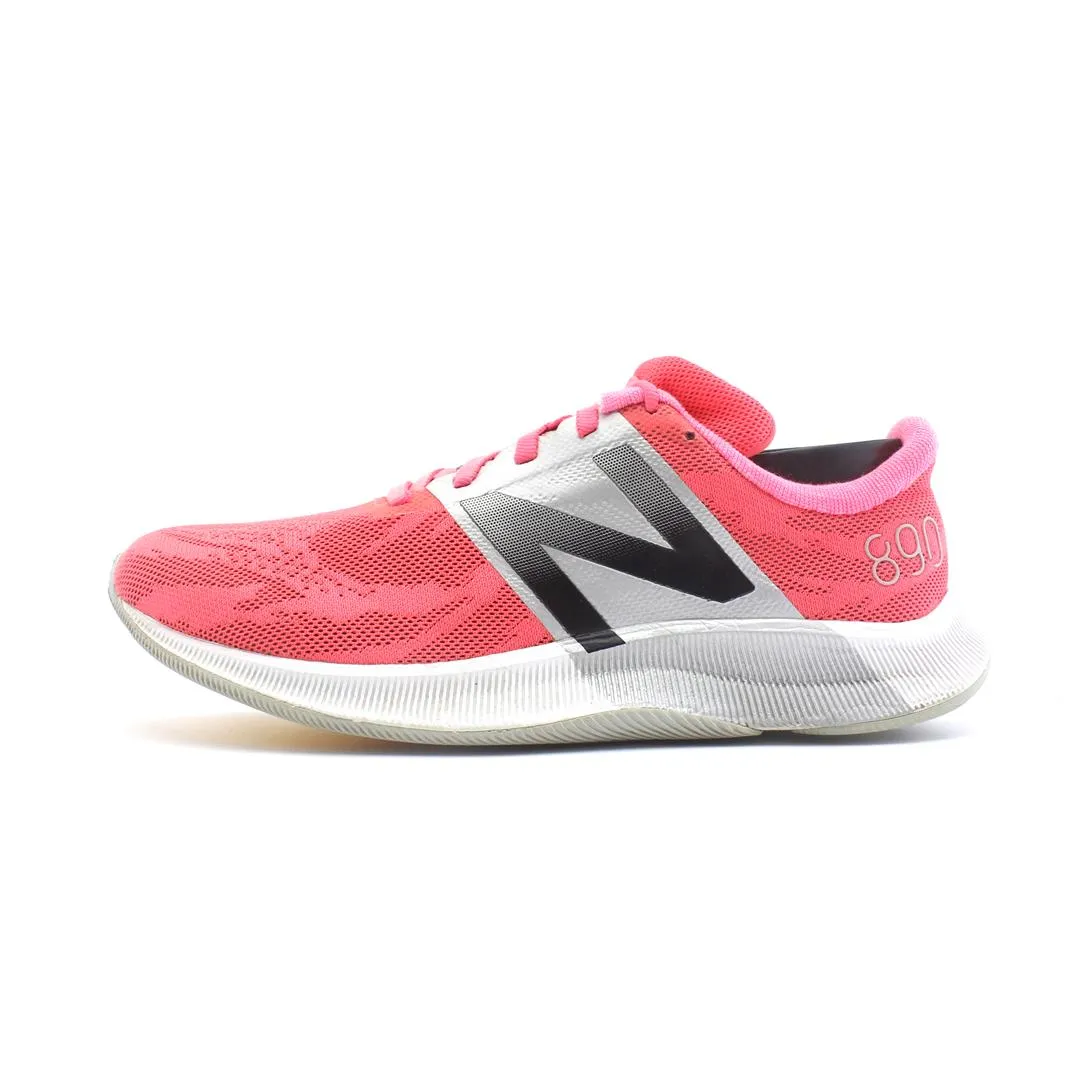 NEW BALANCE  890 V8