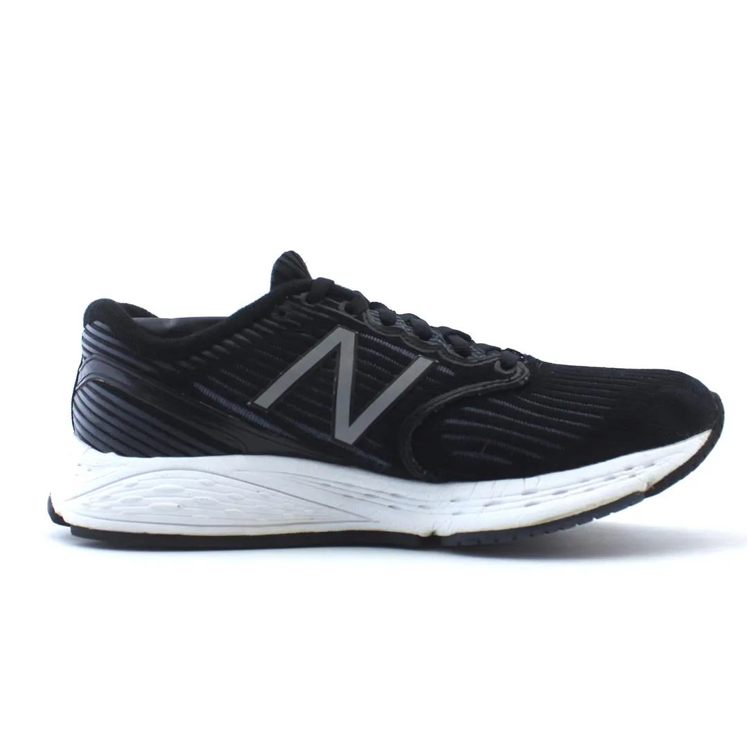 NEW BALANCE 890V6