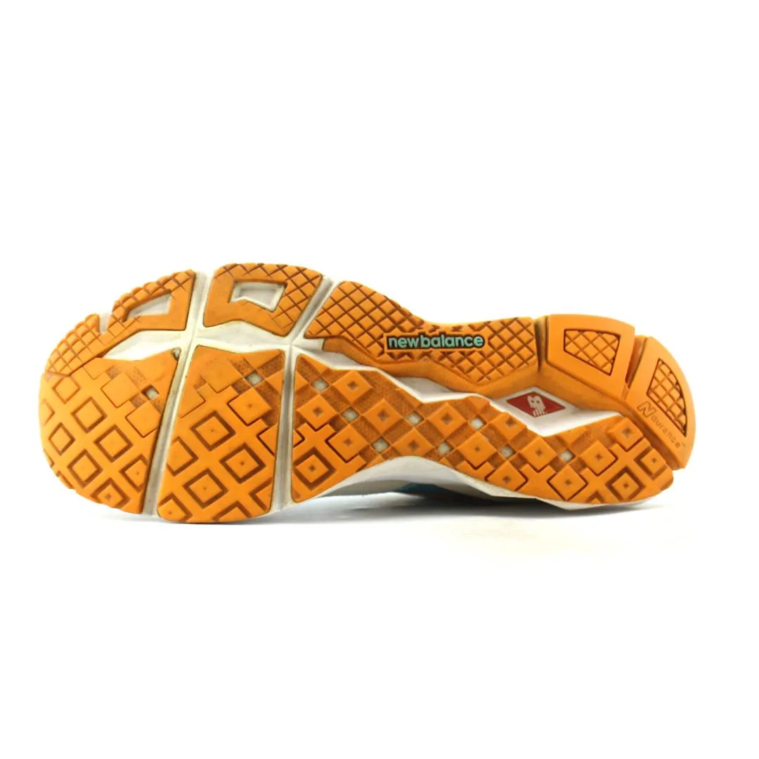 NEW BALANCE  BARRINGER 890 V3