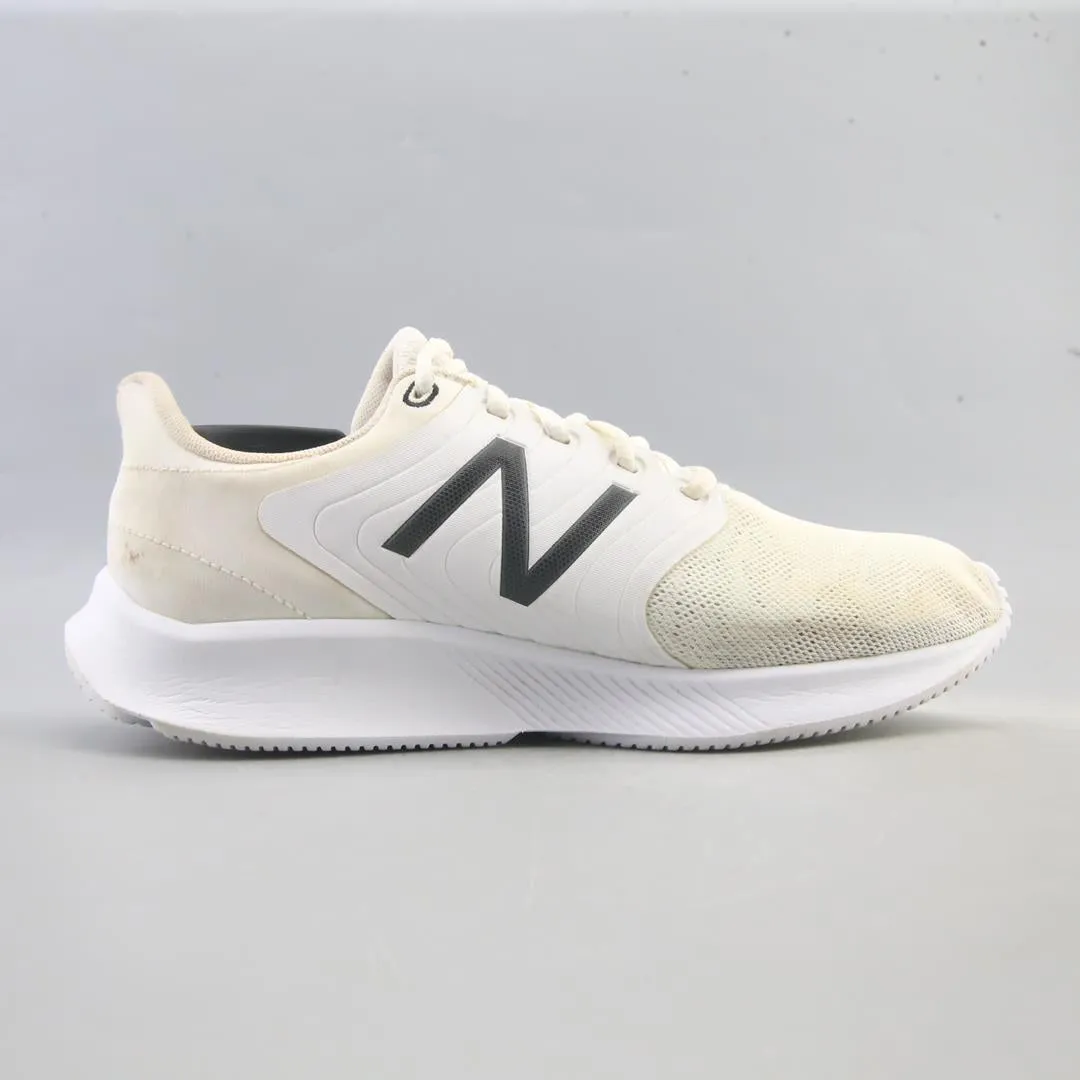 NEW BALANCE  DYNASOFT 068 V1