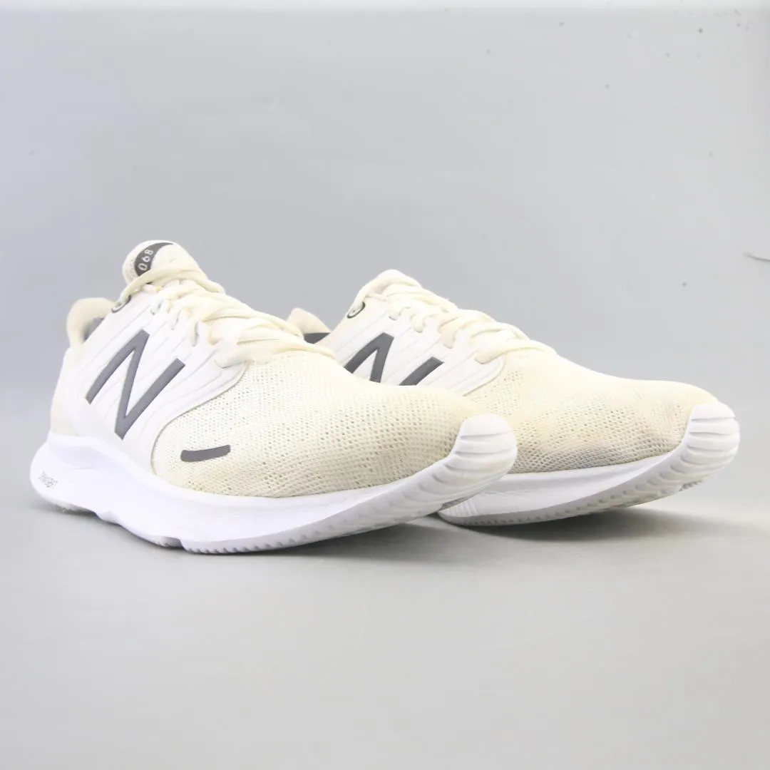NEW BALANCE  DYNASOFT 068 V1