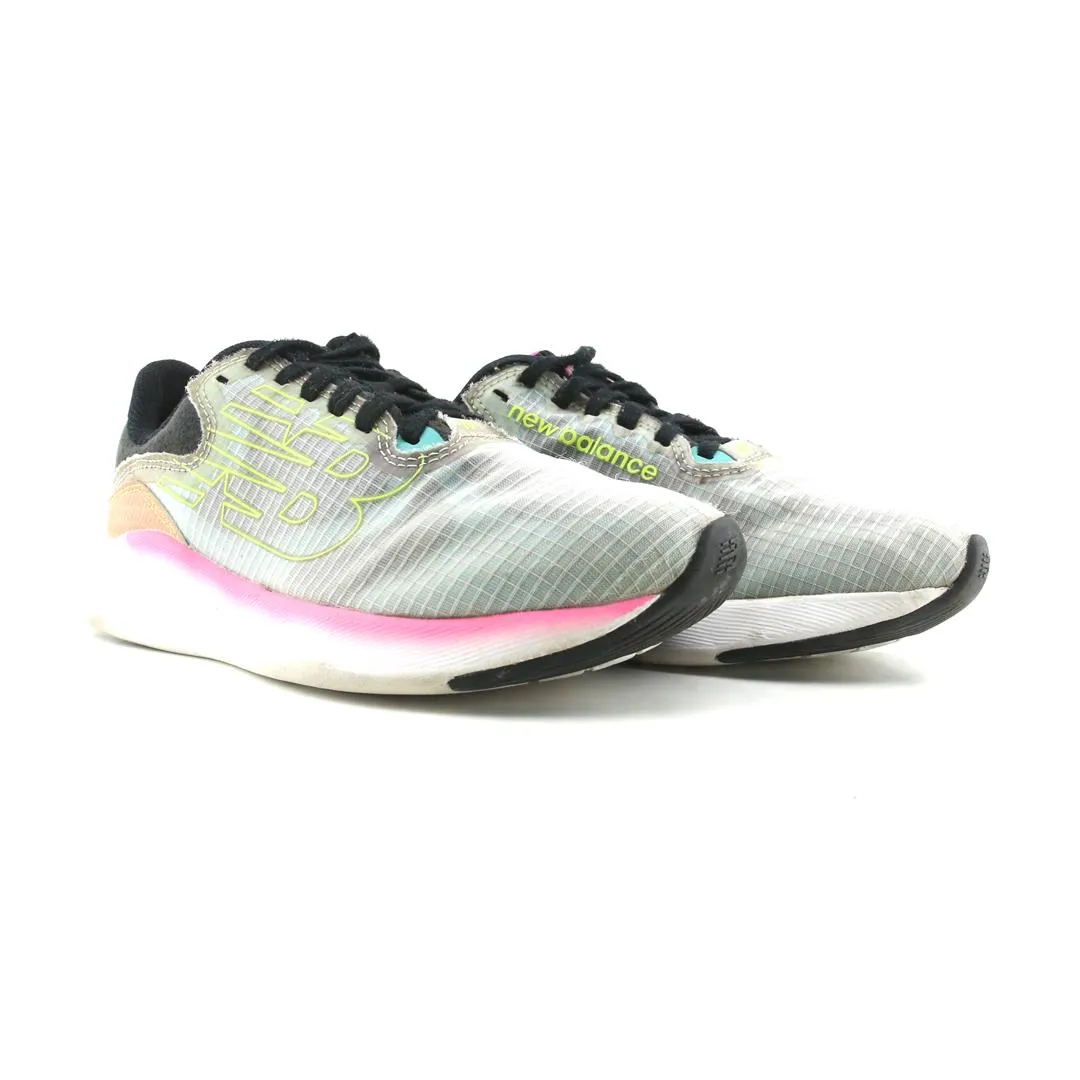 NEW BALANCE  DYNASOFT BREAZA V1