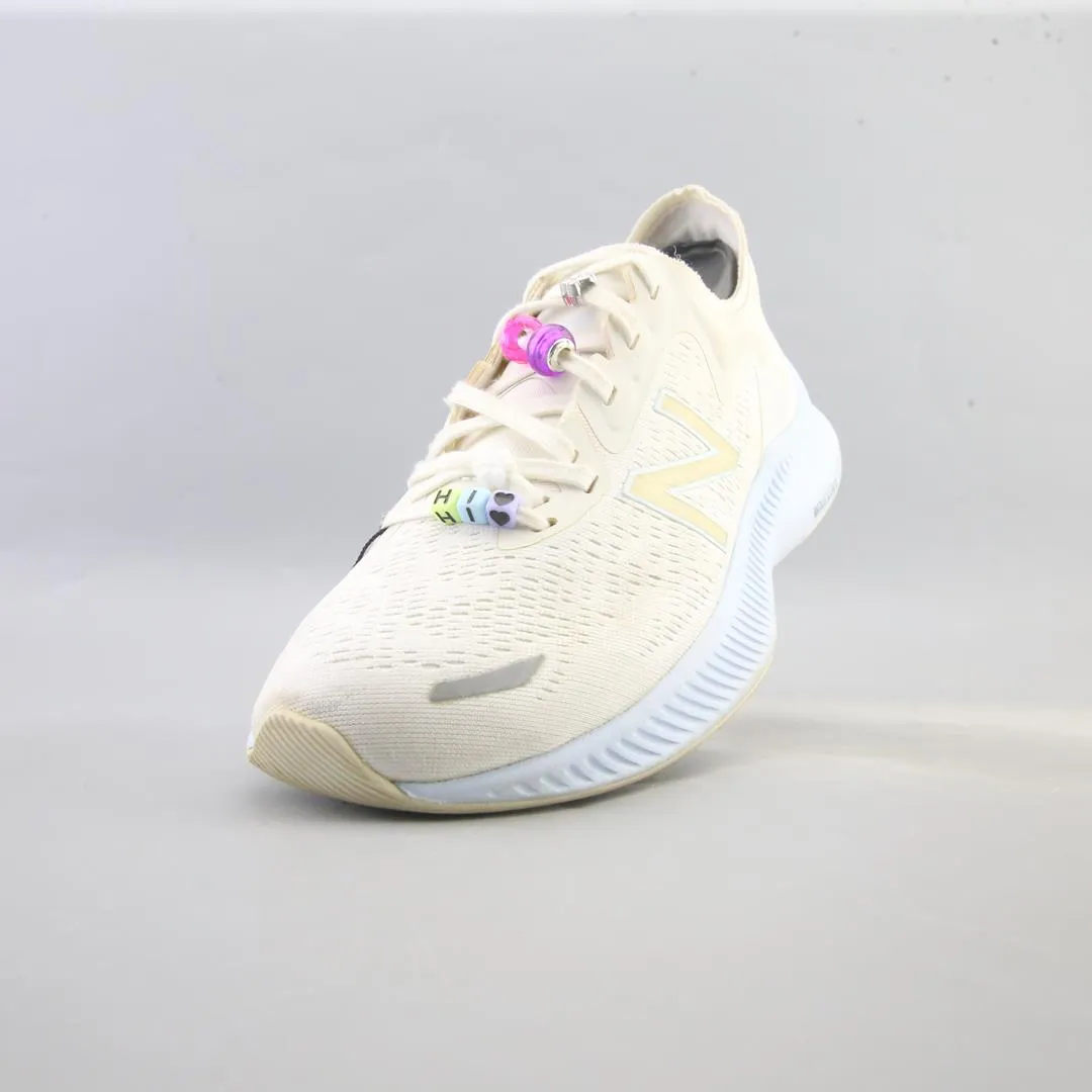 NEW BALANCE DYNASOFT PESU V1