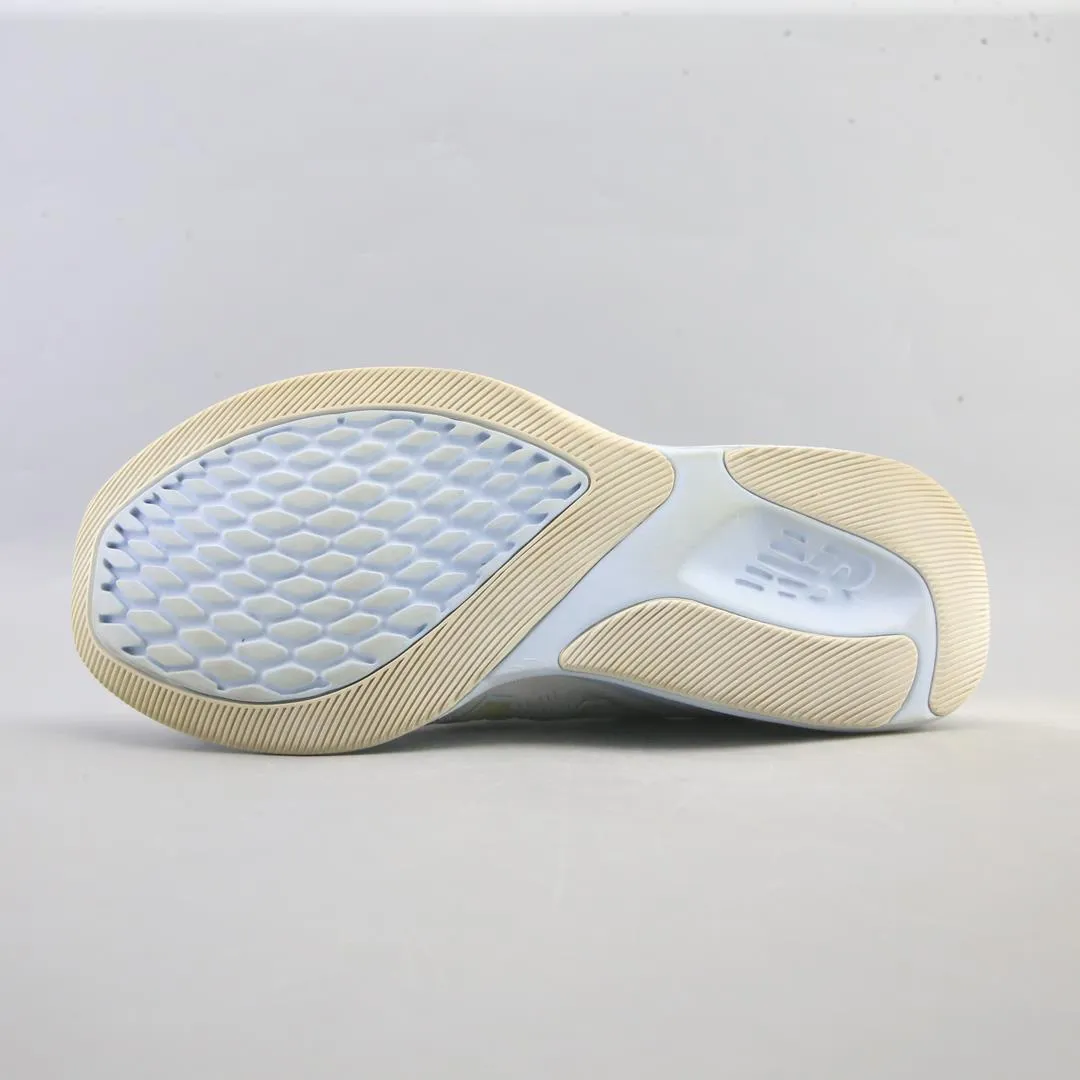 NEW BALANCE DYNASOFT PESU V1