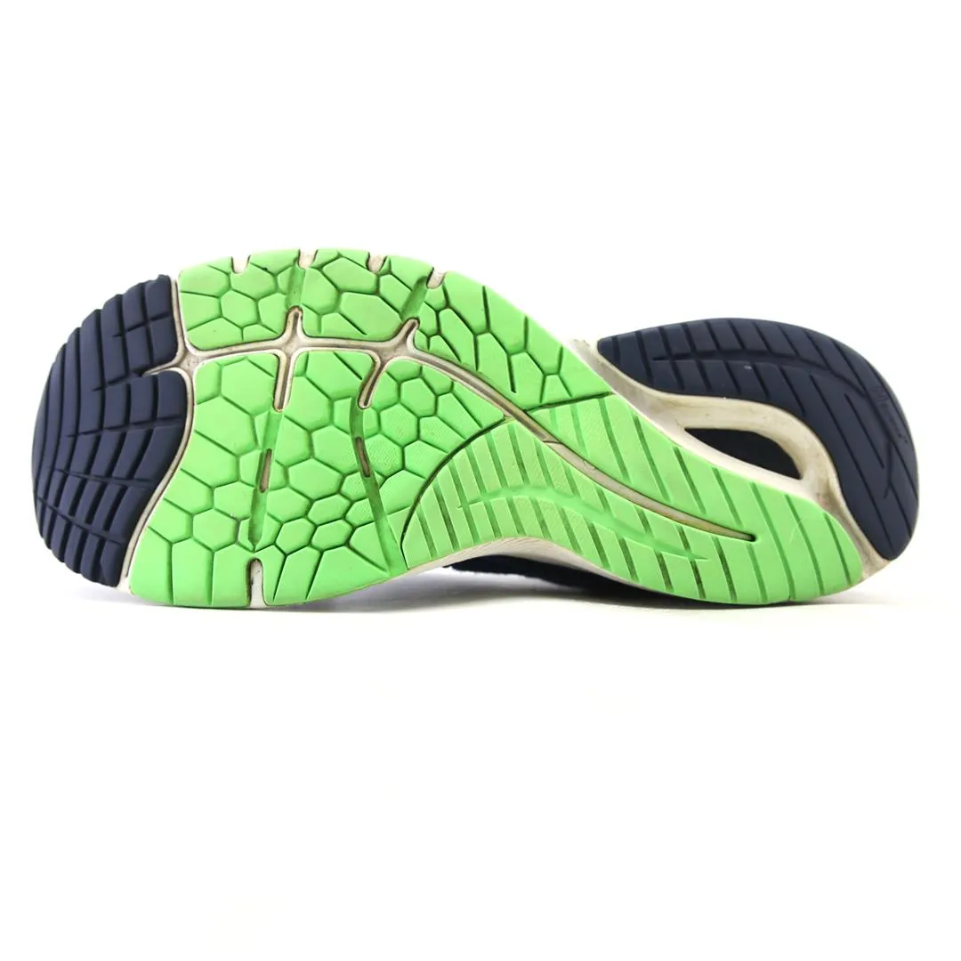 NEW BALANCE  FRESH FOAM 860 V12