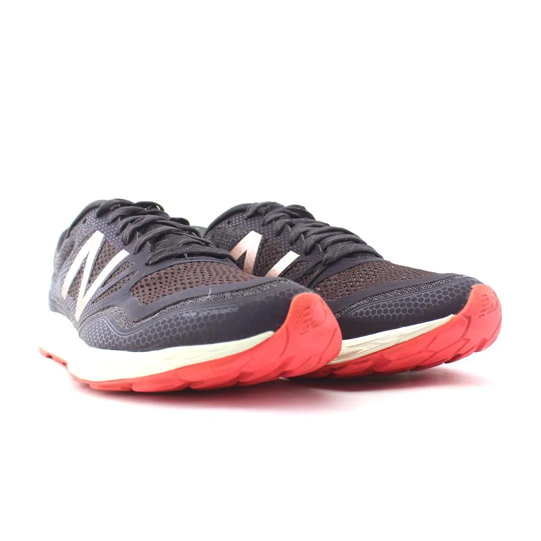 NEW BALANCE  FRESH FOAM GOBI V1
