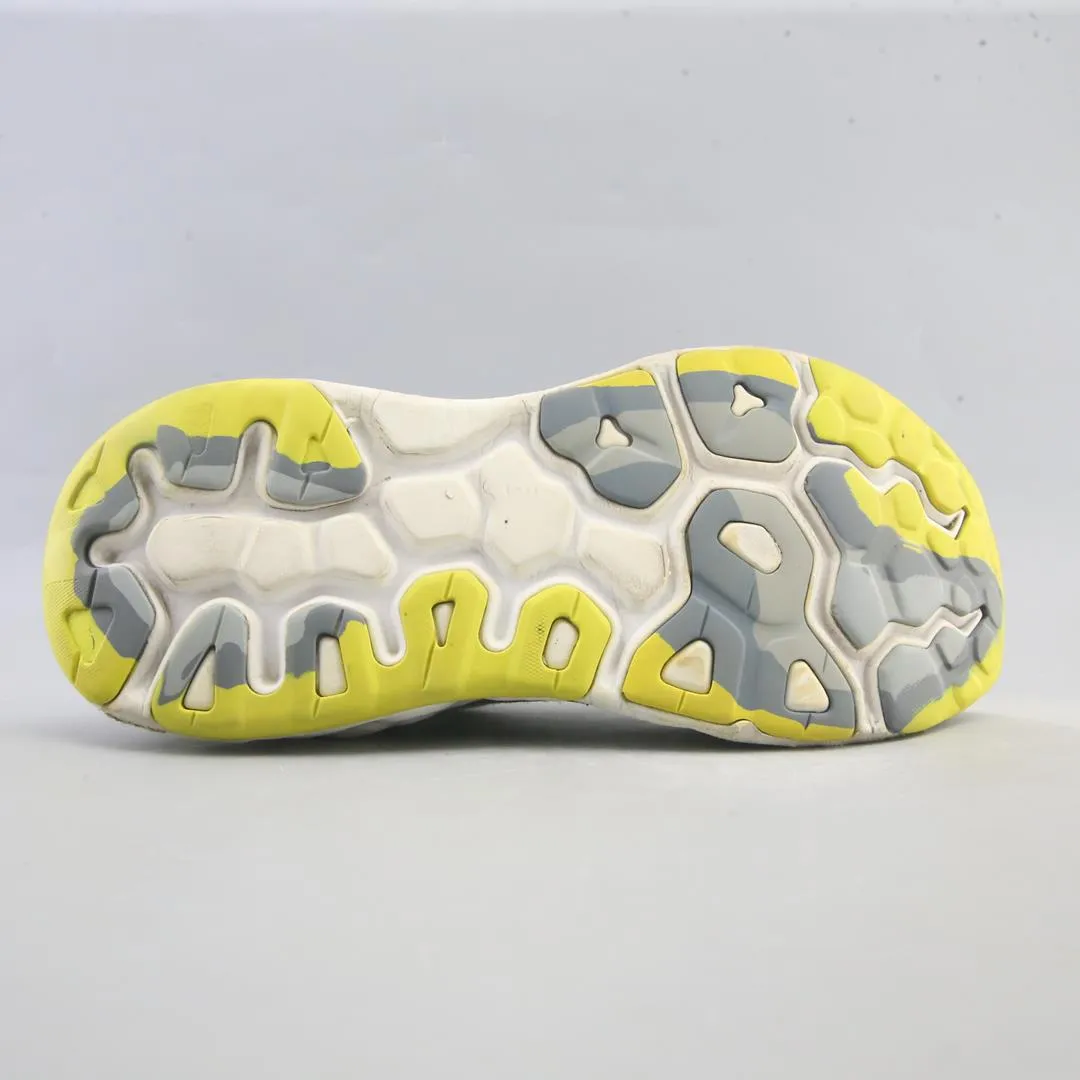 NEW BALANCE FRESH FOAM MOREV4