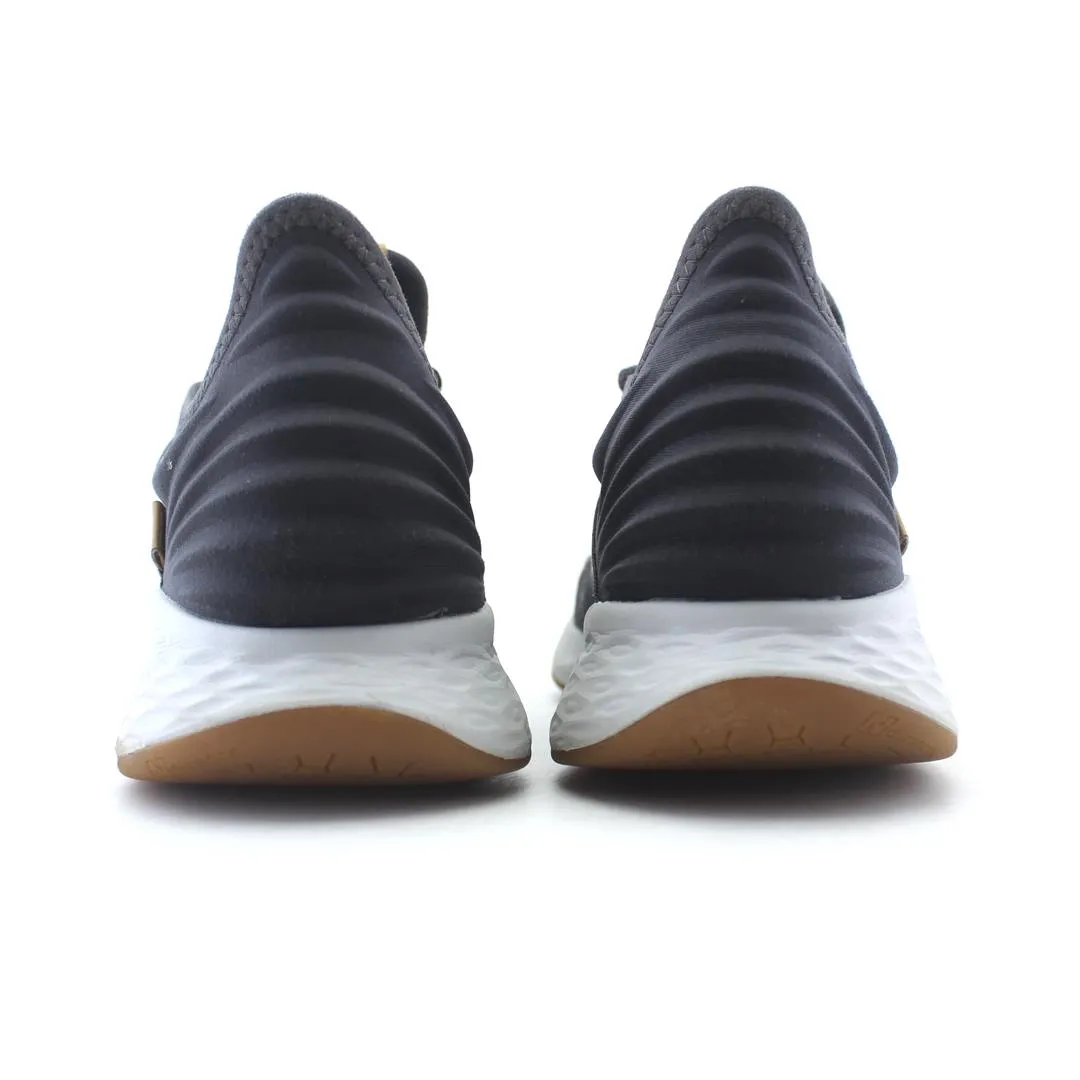 NEW BALANCE  FRESH FOAM ROAV