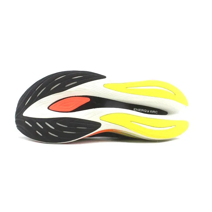 NEW BALANCE FUEL CELL SUPER COMB TRAINER